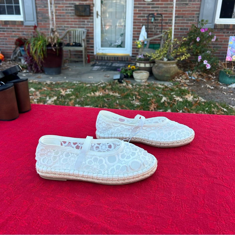 Women's Celia Floral Lace Mary Jane Espadrille Flat by universal‎ thread size 7 - Picture 4 of 7